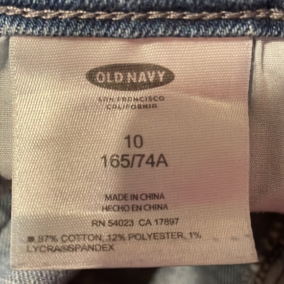 •OLD NAVY•MEDIUM WASH HIGH RISE SWEETHEART 6.5" INSEAM DENIM SHORTS SIZE 10 - Picture 10 of 10